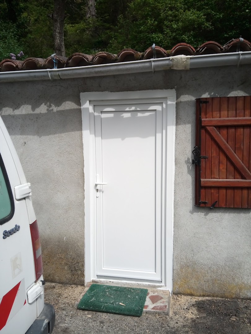 Helpservices. · Photos 13